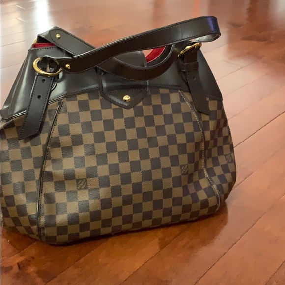 Authentic Louis Vuitton Sistina Bag - Picture 5 of 6